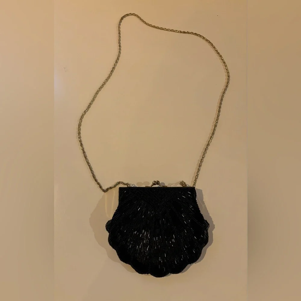 Vintage La Regale Beaded Clamshell Evening Bag Black Cocktail Clutch